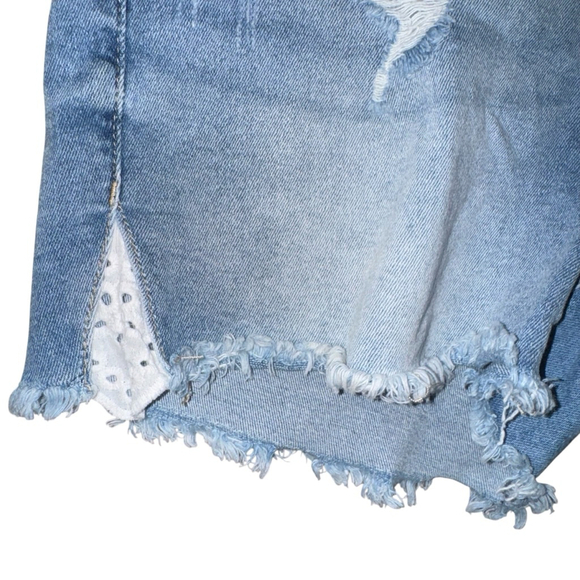 Judy Blue Denim Cut off distressed Shorts Size 27 Blue - Picture 2 of 9